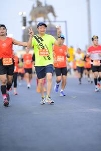 BIB: 25950, 22416
                            <button type="button" onclick="openModal(10610889)" class="btn btn-primary btn-sm float-right btn-popup" data-toggle="modal" data-target=".modal-high-quality">
                        <i class="fas fa-shopping-cart"></i> Add to Cart
                    </button>
                                            <button type="button" onclick="isThisMe(10610889, true)" class="btn btn-success btn-sm float-right btn-popup btn-isme hidden" data-toggle="tooltip" data-placement="bottom" title="นี่คือรูปของคุณใช่ไหม คลิกที่นี่เพื่อเอาเข้าอัลบั้ม">
                        <i class="fas fa-plus"></i> Add to album
                    </button>
                    <button type="button" onclick="isThisMe(10610889, false)" class="btn btn-warning btn-sm float-right btn-popup btn-isnotme hidden">
                        <i class="fas fa-ban"></i> Remove from album
                    </button>