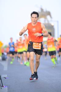 BIB: 20478
                            <button type="button" onclick="openModal(10613950)" class="btn btn-primary btn-sm float-right btn-popup" data-toggle="modal" data-target=".modal-high-quality">
                        <i class="fas fa-shopping-cart"></i> Add to Cart
                    </button>
                                            <button type="button" onclick="isThisMe(10613950, true)" class="btn btn-success btn-sm float-right btn-popup btn-isme hidden" data-toggle="tooltip" data-placement="bottom" title="นี่คือรูปของคุณใช่ไหม คลิกที่นี่เพื่อเอาเข้าอัลบั้ม">
                        <i class="fas fa-plus"></i> Add to album
                    </button>
                    <button type="button" onclick="isThisMe(10613950, false)" class="btn btn-warning btn-sm float-right btn-popup btn-isnotme hidden">
                        <i class="fas fa-ban"></i> Remove from album
                    </button>