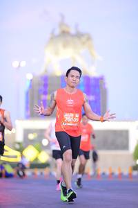 BIB: 20109
                            <button type="button" onclick="openModal(10578215)" class="btn btn-primary btn-sm float-right btn-popup" data-toggle="modal" data-target=".modal-high-quality">
                        <i class="fas fa-shopping-cart"></i> Add to Cart
                    </button>
                                            <button type="button" onclick="isThisMe(10578215, true)" class="btn btn-success btn-sm float-right btn-popup btn-isme hidden" data-toggle="tooltip" data-placement="bottom" title="นี่คือรูปของคุณใช่ไหม คลิกที่นี่เพื่อเอาเข้าอัลบั้ม">
                        <i class="fas fa-plus"></i> Add to album
                    </button>
                    <button type="button" onclick="isThisMe(10578215, false)" class="btn btn-warning btn-sm float-right btn-popup btn-isnotme hidden">
                        <i class="fas fa-ban"></i> Remove from album
                    </button>