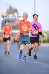 BIB: 21167, 7089
                            <button type="button" onclick="openModal(10611545)" class="btn btn-primary btn-sm float-right btn-popup" data-toggle="modal" data-target=".modal-high-quality">
                        <i class="fas fa-shopping-cart"></i> Add to Cart
                    </button>
                                            <button type="button" onclick="isThisMe(10611545, true)" class="btn btn-success btn-sm float-right btn-popup btn-isme hidden" data-toggle="tooltip" data-placement="bottom" title="นี่คือรูปของคุณใช่ไหม คลิกที่นี่เพื่อเอาเข้าอัลบั้ม">
                        <i class="fas fa-plus"></i> Add to album
                    </button>
                    <button type="button" onclick="isThisMe(10611545, false)" class="btn btn-warning btn-sm float-right btn-popup btn-isnotme hidden">
                        <i class="fas fa-ban"></i> Remove from album
                    </button>