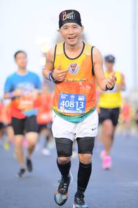 BIB: 40813
                            <button type="button" onclick="openModal(10613605)" class="btn btn-primary btn-sm float-right btn-popup" data-toggle="modal" data-target=".modal-high-quality">
                        <i class="fas fa-shopping-cart"></i> Add to Cart
                    </button>
                                            <button type="button" onclick="isThisMe(10613605, true)" class="btn btn-success btn-sm float-right btn-popup btn-isme hidden" data-toggle="tooltip" data-placement="bottom" title="นี่คือรูปของคุณใช่ไหม คลิกที่นี่เพื่อเอาเข้าอัลบั้ม">
                        <i class="fas fa-plus"></i> Add to album
                    </button>
                    <button type="button" onclick="isThisMe(10613605, false)" class="btn btn-warning btn-sm float-right btn-popup btn-isnotme hidden">
                        <i class="fas fa-ban"></i> Remove from album
                    </button>