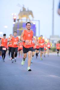 BIB: 190
                            <button type="button" onclick="openModal(10601966)" class="btn btn-primary btn-sm float-right btn-popup" data-toggle="modal" data-target=".modal-high-quality">
                        <i class="fas fa-shopping-cart"></i> Add to Cart
                    </button>
                                            <button type="button" onclick="isThisMe(10601966, true)" class="btn btn-success btn-sm float-right btn-popup btn-isme hidden" data-toggle="tooltip" data-placement="bottom" title="นี่คือรูปของคุณใช่ไหม คลิกที่นี่เพื่อเอาเข้าอัลบั้ม">
                        <i class="fas fa-plus"></i> Add to album
                    </button>
                    <button type="button" onclick="isThisMe(10601966, false)" class="btn btn-warning btn-sm float-right btn-popup btn-isnotme hidden">
                        <i class="fas fa-ban"></i> Remove from album
                    </button>