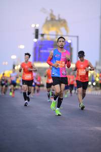 BIB: 0642, 21984
                            <button type="button" onclick="openModal(10594014)" class="btn btn-primary btn-sm float-right btn-popup" data-toggle="modal" data-target=".modal-high-quality">
                        <i class="fas fa-shopping-cart"></i> Add to Cart
                    </button>
                                            <button type="button" onclick="isThisMe(10594014, true)" class="btn btn-success btn-sm float-right btn-popup btn-isme hidden" data-toggle="tooltip" data-placement="bottom" title="นี่คือรูปของคุณใช่ไหม คลิกที่นี่เพื่อเอาเข้าอัลบั้ม">
                        <i class="fas fa-plus"></i> Add to album
                    </button>
                    <button type="button" onclick="isThisMe(10594014, false)" class="btn btn-warning btn-sm float-right btn-popup btn-isnotme hidden">
                        <i class="fas fa-ban"></i> Remove from album
                    </button>