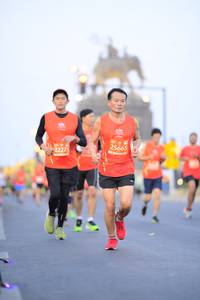 BIB: 25665, 22275
                            <button type="button" onclick="openModal(10611137)" class="btn btn-primary btn-sm float-right btn-popup" data-toggle="modal" data-target=".modal-high-quality">
                        <i class="fas fa-shopping-cart"></i> Add to Cart
                    </button>
                                            <button type="button" onclick="isThisMe(10611137, true)" class="btn btn-success btn-sm float-right btn-popup btn-isme hidden" data-toggle="tooltip" data-placement="bottom" title="นี่คือรูปของคุณใช่ไหม คลิกที่นี่เพื่อเอาเข้าอัลบั้ม">
                        <i class="fas fa-plus"></i> Add to album
                    </button>
                    <button type="button" onclick="isThisMe(10611137, false)" class="btn btn-warning btn-sm float-right btn-popup btn-isnotme hidden">
                        <i class="fas fa-ban"></i> Remove from album
                    </button>