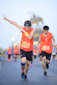 BIB: 25584, 27339
                            <button type="button" onclick="openModal(10604240)" class="btn btn-primary btn-sm float-right btn-popup" data-toggle="modal" data-target=".modal-high-quality">
                        <i class="fas fa-shopping-cart"></i> Add to Cart
                    </button>
                                            <button type="button" onclick="isThisMe(10604240, true)" class="btn btn-success btn-sm float-right btn-popup btn-isme hidden" data-toggle="tooltip" data-placement="bottom" title="นี่คือรูปของคุณใช่ไหม คลิกที่นี่เพื่อเอาเข้าอัลบั้ม">
                        <i class="fas fa-plus"></i> Add to album
                    </button>
                    <button type="button" onclick="isThisMe(10604240, false)" class="btn btn-warning btn-sm float-right btn-popup btn-isnotme hidden">
                        <i class="fas fa-ban"></i> Remove from album
                    </button>