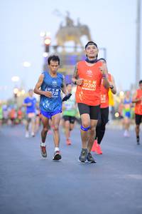 BIB: 27200, 728
                            <button type="button" onclick="openModal(10605926)" class="btn btn-primary btn-sm float-right btn-popup" data-toggle="modal" data-target=".modal-high-quality">
                        <i class="fas fa-shopping-cart"></i> Add to Cart
                    </button>
                                            <button type="button" onclick="isThisMe(10605926, true)" class="btn btn-success btn-sm float-right btn-popup btn-isme hidden" data-toggle="tooltip" data-placement="bottom" title="นี่คือรูปของคุณใช่ไหม คลิกที่นี่เพื่อเอาเข้าอัลบั้ม">
                        <i class="fas fa-plus"></i> Add to album
                    </button>
                    <button type="button" onclick="isThisMe(10605926, false)" class="btn btn-warning btn-sm float-right btn-popup btn-isnotme hidden">
                        <i class="fas fa-ban"></i> Remove from album
                    </button>