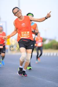 BIB: 22021
                            <button type="button" onclick="openModal(10611354)" class="btn btn-primary btn-sm float-right btn-popup" data-toggle="modal" data-target=".modal-high-quality">
                        <i class="fas fa-shopping-cart"></i> Add to Cart
                    </button>
                                            <button type="button" onclick="isThisMe(10611354, true)" class="btn btn-success btn-sm float-right btn-popup btn-isme hidden" data-toggle="tooltip" data-placement="bottom" title="นี่คือรูปของคุณใช่ไหม คลิกที่นี่เพื่อเอาเข้าอัลบั้ม">
                        <i class="fas fa-plus"></i> Add to album
                    </button>
                    <button type="button" onclick="isThisMe(10611354, false)" class="btn btn-warning btn-sm float-right btn-popup btn-isnotme hidden">
                        <i class="fas fa-ban"></i> Remove from album
                    </button>