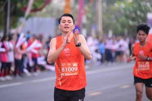 BIB: 20453, 81009
                            <button type="button" onclick="openModal(12616316)" class="btn btn-primary btn-sm float-right btn-popup" data-toggle="modal" data-target=".modal-high-quality">
                        <i class="fas fa-shopping-cart"></i> Add to Cart
                    </button>
                                            <button type="button" onclick="isThisMe(12616316, true)" class="btn btn-success btn-sm float-right btn-popup btn-isme hidden" data-toggle="tooltip" data-placement="bottom" title="นี่คือรูปของคุณใช่ไหม คลิกที่นี่เพื่อเอาเข้าอัลบั้ม">
                        <i class="fas fa-plus"></i> Add to album
                    </button>
                    <button type="button" onclick="isThisMe(12616316, false)" class="btn btn-warning btn-sm float-right btn-popup btn-isnotme hidden">
                        <i class="fas fa-ban"></i> Remove from album
                    </button>