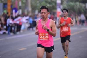 BIB: 2169, 25650
                            <button type="button" onclick="openModal(12617651)" class="btn btn-primary btn-sm float-right btn-popup" data-toggle="modal" data-target=".modal-high-quality">
                        <i class="fas fa-shopping-cart"></i> Add to Cart
                    </button>
                                            <button type="button" onclick="isThisMe(12617651, true)" class="btn btn-success btn-sm float-right btn-popup btn-isme hidden" data-toggle="tooltip" data-placement="bottom" title="นี่คือรูปของคุณใช่ไหม คลิกที่นี่เพื่อเอาเข้าอัลบั้ม">
                        <i class="fas fa-plus"></i> Add to album
                    </button>
                    <button type="button" onclick="isThisMe(12617651, false)" class="btn btn-warning btn-sm float-right btn-popup btn-isnotme hidden">
                        <i class="fas fa-ban"></i> Remove from album
                    </button>