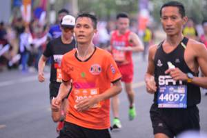 BIB: 44097, 200
                            <button type="button" onclick="openModal(12617233)" class="btn btn-primary btn-sm float-right btn-popup" data-toggle="modal" data-target=".modal-high-quality">
                        <i class="fas fa-shopping-cart"></i> Add to Cart
                    </button>
                                            <button type="button" onclick="isThisMe(12617233, true)" class="btn btn-success btn-sm float-right btn-popup btn-isme hidden" data-toggle="tooltip" data-placement="bottom" title="นี่คือรูปของคุณใช่ไหม คลิกที่นี่เพื่อเอาเข้าอัลบั้ม">
                        <i class="fas fa-plus"></i> Add to album
                    </button>
                    <button type="button" onclick="isThisMe(12617233, false)" class="btn btn-warning btn-sm float-right btn-popup btn-isnotme hidden">
                        <i class="fas fa-ban"></i> Remove from album
                    </button>