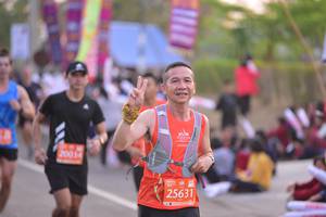 BIB: 20014, 25631
                            <button type="button" onclick="openModal(12645547)" class="btn btn-primary btn-sm float-right btn-popup" data-toggle="modal" data-target=".modal-high-quality">
                        <i class="fas fa-shopping-cart"></i> Add to Cart
                    </button>
                                            <button type="button" onclick="isThisMe(12645547, true)" class="btn btn-success btn-sm float-right btn-popup btn-isme hidden" data-toggle="tooltip" data-placement="bottom" title="นี่คือรูปของคุณใช่ไหม คลิกที่นี่เพื่อเอาเข้าอัลบั้ม">
                        <i class="fas fa-plus"></i> Add to album
                    </button>
                    <button type="button" onclick="isThisMe(12645547, false)" class="btn btn-warning btn-sm float-right btn-popup btn-isnotme hidden">
                        <i class="fas fa-ban"></i> Remove from album
                    </button>