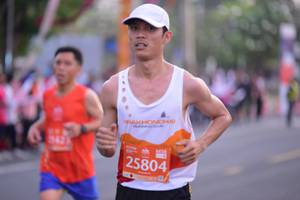 BIB: 430, 25804
                            <button type="button" onclick="openModal(12616639)" class="btn btn-primary btn-sm float-right btn-popup" data-toggle="modal" data-target=".modal-high-quality">
                        <i class="fas fa-shopping-cart"></i> Add to Cart
                    </button>
                                            <button type="button" onclick="isThisMe(12616639, true)" class="btn btn-success btn-sm float-right btn-popup btn-isme hidden" data-toggle="tooltip" data-placement="bottom" title="นี่คือรูปของคุณใช่ไหม คลิกที่นี่เพื่อเอาเข้าอัลบั้ม">
                        <i class="fas fa-plus"></i> Add to album
                    </button>
                    <button type="button" onclick="isThisMe(12616639, false)" class="btn btn-warning btn-sm float-right btn-popup btn-isnotme hidden">
                        <i class="fas fa-ban"></i> Remove from album
                    </button>