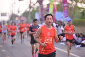 BIB: 21292
                            <button type="button" onclick="openModal(12637776)" class="btn btn-primary btn-sm float-right btn-popup" data-toggle="modal" data-target=".modal-high-quality">
                        <i class="fas fa-shopping-cart"></i> Add to Cart
                    </button>
                                            <button type="button" onclick="isThisMe(12637776, true)" class="btn btn-success btn-sm float-right btn-popup btn-isme hidden" data-toggle="tooltip" data-placement="bottom" title="นี่คือรูปของคุณใช่ไหม คลิกที่นี่เพื่อเอาเข้าอัลบั้ม">
                        <i class="fas fa-plus"></i> Add to album
                    </button>
                    <button type="button" onclick="isThisMe(12637776, false)" class="btn btn-warning btn-sm float-right btn-popup btn-isnotme hidden">
                        <i class="fas fa-ban"></i> Remove from album
                    </button>