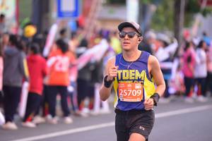 BIB: 25709
                            <button type="button" onclick="openModal(12610988)" class="btn btn-primary btn-sm float-right btn-popup" data-toggle="modal" data-target=".modal-high-quality">
                        <i class="fas fa-shopping-cart"></i> Add to Cart
                    </button>
                                            <button type="button" onclick="isThisMe(12610988, true)" class="btn btn-success btn-sm float-right btn-popup btn-isme hidden" data-toggle="tooltip" data-placement="bottom" title="นี่คือรูปของคุณใช่ไหม คลิกที่นี่เพื่อเอาเข้าอัลบั้ม">
                        <i class="fas fa-plus"></i> Add to album
                    </button>
                    <button type="button" onclick="isThisMe(12610988, false)" class="btn btn-warning btn-sm float-right btn-popup btn-isnotme hidden">
                        <i class="fas fa-ban"></i> Remove from album
                    </button>