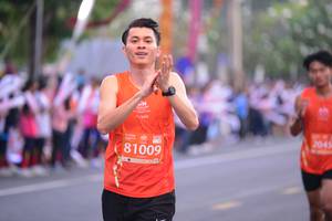 BIB: 2045, 81009
                            <button type="button" onclick="openModal(12616319)" class="btn btn-primary btn-sm float-right btn-popup" data-toggle="modal" data-target=".modal-high-quality">
                        <i class="fas fa-shopping-cart"></i> Add to Cart
                    </button>
                                            <button type="button" onclick="isThisMe(12616319, true)" class="btn btn-success btn-sm float-right btn-popup btn-isme hidden" data-toggle="tooltip" data-placement="bottom" title="นี่คือรูปของคุณใช่ไหม คลิกที่นี่เพื่อเอาเข้าอัลบั้ม">
                        <i class="fas fa-plus"></i> Add to album
                    </button>
                    <button type="button" onclick="isThisMe(12616319, false)" class="btn btn-warning btn-sm float-right btn-popup btn-isnotme hidden">
                        <i class="fas fa-ban"></i> Remove from album
                    </button>