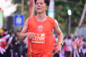 BIB: 22709
                            <button type="button" onclick="openModal(12617017)" class="btn btn-primary btn-sm float-right btn-popup" data-toggle="modal" data-target=".modal-high-quality">
                        <i class="fas fa-shopping-cart"></i> Add to Cart
                    </button>
                                            <button type="button" onclick="isThisMe(12617017, true)" class="btn btn-success btn-sm float-right btn-popup btn-isme hidden" data-toggle="tooltip" data-placement="bottom" title="นี่คือรูปของคุณใช่ไหม คลิกที่นี่เพื่อเอาเข้าอัลบั้ม">
                        <i class="fas fa-plus"></i> Add to album
                    </button>
                    <button type="button" onclick="isThisMe(12617017, false)" class="btn btn-warning btn-sm float-right btn-popup btn-isnotme hidden">
                        <i class="fas fa-ban"></i> Remove from album
                    </button>