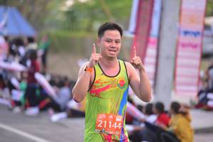 BIB: 21144
                            <button type="button" onclick="openModal(12625894)" class="btn btn-primary btn-sm float-right btn-popup" data-toggle="modal" data-target=".modal-high-quality">
                        <i class="fas fa-shopping-cart"></i> Add to Cart
                    </button>
                                            <button type="button" onclick="isThisMe(12625894, true)" class="btn btn-success btn-sm float-right btn-popup btn-isme hidden" data-toggle="tooltip" data-placement="bottom" title="นี่คือรูปของคุณใช่ไหม คลิกที่นี่เพื่อเอาเข้าอัลบั้ม">
                        <i class="fas fa-plus"></i> Add to album
                    </button>
                    <button type="button" onclick="isThisMe(12625894, false)" class="btn btn-warning btn-sm float-right btn-popup btn-isnotme hidden">
                        <i class="fas fa-ban"></i> Remove from album
                    </button>