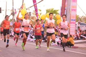 BIB: 2574, 25739
                            <button type="button" onclick="openModal(12599790)" class="btn btn-primary btn-sm float-right btn-popup" data-toggle="modal" data-target=".modal-high-quality">
                        <i class="fas fa-shopping-cart"></i> Add to Cart
                    </button>
                                            <button type="button" onclick="isThisMe(12599790, true)" class="btn btn-success btn-sm float-right btn-popup btn-isme hidden" data-toggle="tooltip" data-placement="bottom" title="นี่คือรูปของคุณใช่ไหม คลิกที่นี่เพื่อเอาเข้าอัลบั้ม">
                        <i class="fas fa-plus"></i> Add to album
                    </button>
                    <button type="button" onclick="isThisMe(12599790, false)" class="btn btn-warning btn-sm float-right btn-popup btn-isnotme hidden">
                        <i class="fas fa-ban"></i> Remove from album
                    </button>
