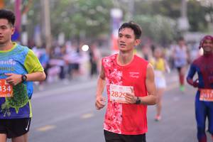 BIB: 4631, 2829, 134
                            <button type="button" onclick="openModal(12614291)" class="btn btn-primary btn-sm float-right btn-popup" data-toggle="modal" data-target=".modal-high-quality">
                        <i class="fas fa-shopping-cart"></i> Add to Cart
                    </button>
                                            <button type="button" onclick="isThisMe(12614291, true)" class="btn btn-success btn-sm float-right btn-popup btn-isme hidden" data-toggle="tooltip" data-placement="bottom" title="นี่คือรูปของคุณใช่ไหม คลิกที่นี่เพื่อเอาเข้าอัลบั้ม">
                        <i class="fas fa-plus"></i> Add to album
                    </button>
                    <button type="button" onclick="isThisMe(12614291, false)" class="btn btn-warning btn-sm float-right btn-popup btn-isnotme hidden">
                        <i class="fas fa-ban"></i> Remove from album
                    </button>