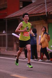 BIB: 20252
                            <button type="button" onclick="openModal(10616403)" class="btn btn-primary btn-sm float-right btn-popup" data-toggle="modal" data-target=".modal-high-quality">
                        <i class="fas fa-shopping-cart"></i> Add to Cart
                    </button>
                                            <button type="button" onclick="isThisMe(10616403, true)" class="btn btn-success btn-sm float-right btn-popup btn-isme hidden" data-toggle="tooltip" data-placement="bottom" title="นี่คือรูปของคุณใช่ไหม คลิกที่นี่เพื่อเอาเข้าอัลบั้ม">
                        <i class="fas fa-plus"></i> Add to album
                    </button>
                    <button type="button" onclick="isThisMe(10616403, false)" class="btn btn-warning btn-sm float-right btn-popup btn-isnotme hidden">
                        <i class="fas fa-ban"></i> Remove from album
                    </button>