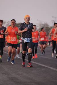 BIB: 0427, 27678, 42159
                            <button type="button" onclick="openModal(11236275)" class="btn btn-primary btn-sm float-right btn-popup" data-toggle="modal" data-target=".modal-high-quality">
                        <i class="fas fa-shopping-cart"></i> Add to Cart
                    </button>
                                            <button type="button" onclick="isThisMe(11236275, true)" class="btn btn-success btn-sm float-right btn-popup btn-isme hidden" data-toggle="tooltip" data-placement="bottom" title="นี่คือรูปของคุณใช่ไหม คลิกที่นี่เพื่อเอาเข้าอัลบั้ม">
                        <i class="fas fa-plus"></i> Add to album
                    </button>
                    <button type="button" onclick="isThisMe(11236275, false)" class="btn btn-warning btn-sm float-right btn-popup btn-isnotme hidden">
                        <i class="fas fa-ban"></i> Remove from album
                    </button>