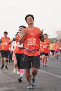 BIB: 27757, 2100, 240
                            <button type="button" onclick="openModal(11240848)" class="btn btn-primary btn-sm float-right btn-popup" data-toggle="modal" data-target=".modal-high-quality">
                        <i class="fas fa-shopping-cart"></i> Add to Cart
                    </button>
                                            <button type="button" onclick="isThisMe(11240848, true)" class="btn btn-success btn-sm float-right btn-popup btn-isme hidden" data-toggle="tooltip" data-placement="bottom" title="นี่คือรูปของคุณใช่ไหม คลิกที่นี่เพื่อเอาเข้าอัลบั้ม">
                        <i class="fas fa-plus"></i> Add to album
                    </button>
                    <button type="button" onclick="isThisMe(11240848, false)" class="btn btn-warning btn-sm float-right btn-popup btn-isnotme hidden">
                        <i class="fas fa-ban"></i> Remove from album
                    </button>