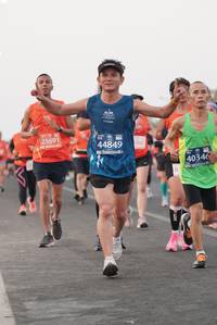 BIB: 25691, 44849, 40346
                            <button type="button" onclick="openModal(11256497)" class="btn btn-primary btn-sm float-right btn-popup" data-toggle="modal" data-target=".modal-high-quality">
                        <i class="fas fa-shopping-cart"></i> Add to Cart
                    </button>
                                            <button type="button" onclick="isThisMe(11256497, true)" class="btn btn-success btn-sm float-right btn-popup btn-isme hidden" data-toggle="tooltip" data-placement="bottom" title="นี่คือรูปของคุณใช่ไหม คลิกที่นี่เพื่อเอาเข้าอัลบั้ม">
                        <i class="fas fa-plus"></i> Add to album
                    </button>
                    <button type="button" onclick="isThisMe(11256497, false)" class="btn btn-warning btn-sm float-right btn-popup btn-isnotme hidden">
                        <i class="fas fa-ban"></i> Remove from album
                    </button>