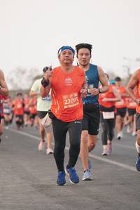 BIB: 22091
                            <button type="button" onclick="openModal(11253891)" class="btn btn-primary btn-sm float-right btn-popup" data-toggle="modal" data-target=".modal-high-quality">
                        <i class="fas fa-shopping-cart"></i> Add to Cart
                    </button>
                                            <button type="button" onclick="isThisMe(11253891, true)" class="btn btn-success btn-sm float-right btn-popup btn-isme hidden" data-toggle="tooltip" data-placement="bottom" title="นี่คือรูปของคุณใช่ไหม คลิกที่นี่เพื่อเอาเข้าอัลบั้ม">
                        <i class="fas fa-plus"></i> Add to album
                    </button>
                    <button type="button" onclick="isThisMe(11253891, false)" class="btn btn-warning btn-sm float-right btn-popup btn-isnotme hidden">
                        <i class="fas fa-ban"></i> Remove from album
                    </button>
