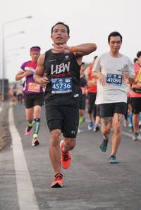 BIB: 41090, 45736, 22189
                            <button type="button" onclick="openModal(11269872)" class="btn btn-primary btn-sm float-right btn-popup" data-toggle="modal" data-target=".modal-high-quality">
                        <i class="fas fa-shopping-cart"></i> Add to Cart
                    </button>
                                            <button type="button" onclick="isThisMe(11269872, true)" class="btn btn-success btn-sm float-right btn-popup btn-isme hidden" data-toggle="tooltip" data-placement="bottom" title="นี่คือรูปของคุณใช่ไหม คลิกที่นี่เพื่อเอาเข้าอัลบั้ม">
                        <i class="fas fa-plus"></i> Add to album
                    </button>
                    <button type="button" onclick="isThisMe(11269872, false)" class="btn btn-warning btn-sm float-right btn-popup btn-isnotme hidden">
                        <i class="fas fa-ban"></i> Remove from album
                    </button>
