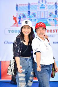 BIB: 
                            <button type="button" onclick="openModal(10561574)" class="btn btn-primary btn-sm float-right btn-popup" data-toggle="modal" data-target=".modal-high-quality">
                        <i class="fas fa-shopping-cart"></i> Add to Cart
                    </button>
                                            <button type="button" onclick="isThisMe(10561574, true)" class="btn btn-success btn-sm float-right btn-popup btn-isme hidden" data-toggle="tooltip" data-placement="bottom" title="นี่คือรูปของคุณใช่ไหม คลิกที่นี่เพื่อเอาเข้าอัลบั้ม">
                        <i class="fas fa-plus"></i> Add to album
                    </button>
                    <button type="button" onclick="isThisMe(10561574, false)" class="btn btn-warning btn-sm float-right btn-popup btn-isnotme hidden">
                        <i class="fas fa-ban"></i> Remove from album
                    </button>