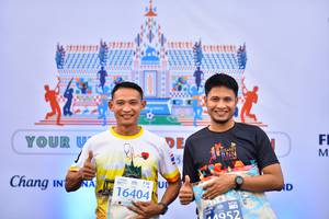 BIB: 16404, 1952
                            <button type="button" onclick="openModal(10560846)" class="btn btn-primary btn-sm float-right btn-popup" data-toggle="modal" data-target=".modal-high-quality">
                        <i class="fas fa-shopping-cart"></i> Add to Cart
                    </button>
                                            <button type="button" onclick="isThisMe(10560846, true)" class="btn btn-success btn-sm float-right btn-popup btn-isme hidden" data-toggle="tooltip" data-placement="bottom" title="นี่คือรูปของคุณใช่ไหม คลิกที่นี่เพื่อเอาเข้าอัลบั้ม">
                        <i class="fas fa-plus"></i> Add to album
                    </button>
                    <button type="button" onclick="isThisMe(10560846, false)" class="btn btn-warning btn-sm float-right btn-popup btn-isnotme hidden">
                        <i class="fas fa-ban"></i> Remove from album
                    </button>