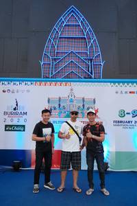 BIB: 
                            <button type="button" onclick="openModal(10553093)" class="btn btn-primary btn-sm float-right btn-popup" data-toggle="modal" data-target=".modal-high-quality">
                        <i class="fas fa-shopping-cart"></i> Add to Cart
                    </button>
                                            <button type="button" onclick="isThisMe(10553093, true)" class="btn btn-success btn-sm float-right btn-popup btn-isme hidden" data-toggle="tooltip" data-placement="bottom" title="นี่คือรูปของคุณใช่ไหม คลิกที่นี่เพื่อเอาเข้าอัลบั้ม">
                        <i class="fas fa-plus"></i> Add to album
                    </button>
                    <button type="button" onclick="isThisMe(10553093, false)" class="btn btn-warning btn-sm float-right btn-popup btn-isnotme hidden">
                        <i class="fas fa-ban"></i> Remove from album
                    </button>