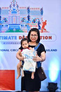 BIB: 83556600, 1642
                            <button type="button" onclick="openModal(10561105)" class="btn btn-primary btn-sm float-right btn-popup" data-toggle="modal" data-target=".modal-high-quality">
                        <i class="fas fa-shopping-cart"></i> Add to Cart
                    </button>
                                            <button type="button" onclick="isThisMe(10561105, true)" class="btn btn-success btn-sm float-right btn-popup btn-isme hidden" data-toggle="tooltip" data-placement="bottom" title="นี่คือรูปของคุณใช่ไหม คลิกที่นี่เพื่อเอาเข้าอัลบั้ม">
                        <i class="fas fa-plus"></i> Add to album
                    </button>
                    <button type="button" onclick="isThisMe(10561105, false)" class="btn btn-warning btn-sm float-right btn-popup btn-isnotme hidden">
                        <i class="fas fa-ban"></i> Remove from album
                    </button>