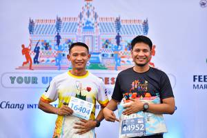 BIB: 16404, 44952
                            <button type="button" onclick="openModal(10560835)" class="btn btn-primary btn-sm float-right btn-popup" data-toggle="modal" data-target=".modal-high-quality">
                        <i class="fas fa-shopping-cart"></i> Add to Cart
                    </button>
                                            <button type="button" onclick="isThisMe(10560835, true)" class="btn btn-success btn-sm float-right btn-popup btn-isme hidden" data-toggle="tooltip" data-placement="bottom" title="นี่คือรูปของคุณใช่ไหม คลิกที่นี่เพื่อเอาเข้าอัลบั้ม">
                        <i class="fas fa-plus"></i> Add to album
                    </button>
                    <button type="button" onclick="isThisMe(10560835, false)" class="btn btn-warning btn-sm float-right btn-popup btn-isnotme hidden">
                        <i class="fas fa-ban"></i> Remove from album
                    </button>