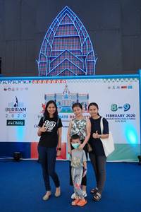 BIB: 2020
                            <button type="button" onclick="openModal(10553106)" class="btn btn-primary btn-sm float-right btn-popup" data-toggle="modal" data-target=".modal-high-quality">
                        <i class="fas fa-shopping-cart"></i> Add to Cart
                    </button>
                                            <button type="button" onclick="isThisMe(10553106, true)" class="btn btn-success btn-sm float-right btn-popup btn-isme hidden" data-toggle="tooltip" data-placement="bottom" title="นี่คือรูปของคุณใช่ไหม คลิกที่นี่เพื่อเอาเข้าอัลบั้ม">
                        <i class="fas fa-plus"></i> Add to album
                    </button>
                    <button type="button" onclick="isThisMe(10553106, false)" class="btn btn-warning btn-sm float-right btn-popup btn-isnotme hidden">
                        <i class="fas fa-ban"></i> Remove from album
                    </button>