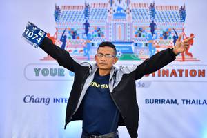 BIB: 1074
                            <button type="button" onclick="openModal(10560966)" class="btn btn-primary btn-sm float-right btn-popup" data-toggle="modal" data-target=".modal-high-quality">
                        <i class="fas fa-shopping-cart"></i> Add to Cart
                    </button>
                                            <button type="button" onclick="isThisMe(10560966, true)" class="btn btn-success btn-sm float-right btn-popup btn-isme hidden" data-toggle="tooltip" data-placement="bottom" title="นี่คือรูปของคุณใช่ไหม คลิกที่นี่เพื่อเอาเข้าอัลบั้ม">
                        <i class="fas fa-plus"></i> Add to album
                    </button>
                    <button type="button" onclick="isThisMe(10560966, false)" class="btn btn-warning btn-sm float-right btn-popup btn-isnotme hidden">
                        <i class="fas fa-ban"></i> Remove from album
                    </button>