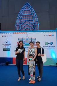 BIB: 2020
                            <button type="button" onclick="openModal(10553101)" class="btn btn-primary btn-sm float-right btn-popup" data-toggle="modal" data-target=".modal-high-quality">
                        <i class="fas fa-shopping-cart"></i> Add to Cart
                    </button>
                                            <button type="button" onclick="isThisMe(10553101, true)" class="btn btn-success btn-sm float-right btn-popup btn-isme hidden" data-toggle="tooltip" data-placement="bottom" title="นี่คือรูปของคุณใช่ไหม คลิกที่นี่เพื่อเอาเข้าอัลบั้ม">
                        <i class="fas fa-plus"></i> Add to album
                    </button>
                    <button type="button" onclick="isThisMe(10553101, false)" class="btn btn-warning btn-sm float-right btn-popup btn-isnotme hidden">
                        <i class="fas fa-ban"></i> Remove from album
                    </button>