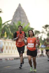 BIB: 22118, 28328
                            <button type="button" onclick="openModal(11301220)" class="btn btn-primary btn-sm float-right btn-popup" data-toggle="modal" data-target=".modal-high-quality">
                        <i class="fas fa-shopping-cart"></i> Add to Cart
                    </button>
                                            <button type="button" onclick="isThisMe(11301220, true)" class="btn btn-success btn-sm float-right btn-popup btn-isme hidden" data-toggle="tooltip" data-placement="bottom" title="นี่คือรูปของคุณใช่ไหม คลิกที่นี่เพื่อเอาเข้าอัลบั้ม">
                        <i class="fas fa-plus"></i> Add to album
                    </button>
                    <button type="button" onclick="isThisMe(11301220, false)" class="btn btn-warning btn-sm float-right btn-popup btn-isnotme hidden">
                        <i class="fas fa-ban"></i> Remove from album
                    </button>