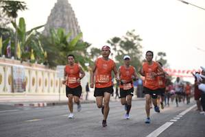 BIB: 21551, 25923, 25944, 125894
                            <button type="button" onclick="openModal(11290853)" class="btn btn-primary btn-sm float-right btn-popup" data-toggle="modal" data-target=".modal-high-quality">
                        <i class="fas fa-shopping-cart"></i> Add to Cart
                    </button>
                                            <button type="button" onclick="isThisMe(11290853, true)" class="btn btn-success btn-sm float-right btn-popup btn-isme hidden" data-toggle="tooltip" data-placement="bottom" title="นี่คือรูปของคุณใช่ไหม คลิกที่นี่เพื่อเอาเข้าอัลบั้ม">
                        <i class="fas fa-plus"></i> Add to album
                    </button>
                    <button type="button" onclick="isThisMe(11290853, false)" class="btn btn-warning btn-sm float-right btn-popup btn-isnotme hidden">
                        <i class="fas fa-ban"></i> Remove from album
                    </button>