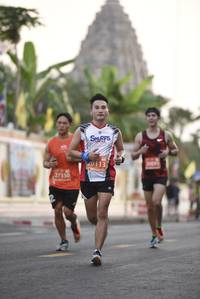 BIB: 20113, 20095, 27350
                            <button type="button" onclick="openModal(11302139)" class="btn btn-primary btn-sm float-right btn-popup" data-toggle="modal" data-target=".modal-high-quality">
                        <i class="fas fa-shopping-cart"></i> Add to Cart
                    </button>
                                            <button type="button" onclick="isThisMe(11302139, true)" class="btn btn-success btn-sm float-right btn-popup btn-isme hidden" data-toggle="tooltip" data-placement="bottom" title="นี่คือรูปของคุณใช่ไหม คลิกที่นี่เพื่อเอาเข้าอัลบั้ม">
                        <i class="fas fa-plus"></i> Add to album
                    </button>
                    <button type="button" onclick="isThisMe(11302139, false)" class="btn btn-warning btn-sm float-right btn-popup btn-isnotme hidden">
                        <i class="fas fa-ban"></i> Remove from album
                    </button>