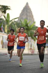 BIB: 26310, 23056, 20653
                            <button type="button" onclick="openModal(11299180)" class="btn btn-primary btn-sm float-right btn-popup" data-toggle="modal" data-target=".modal-high-quality">
                        <i class="fas fa-shopping-cart"></i> Add to Cart
                    </button>
                                            <button type="button" onclick="isThisMe(11299180, true)" class="btn btn-success btn-sm float-right btn-popup btn-isme hidden" data-toggle="tooltip" data-placement="bottom" title="นี่คือรูปของคุณใช่ไหม คลิกที่นี่เพื่อเอาเข้าอัลบั้ม">
                        <i class="fas fa-plus"></i> Add to album
                    </button>
                    <button type="button" onclick="isThisMe(11299180, false)" class="btn btn-warning btn-sm float-right btn-popup btn-isnotme hidden">
                        <i class="fas fa-ban"></i> Remove from album
                    </button>