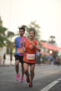 BIB: 25604, 28648
                            <button type="button" onclick="openModal(11290402)" class="btn btn-primary btn-sm float-right btn-popup" data-toggle="modal" data-target=".modal-high-quality">
                        <i class="fas fa-shopping-cart"></i> Add to Cart
                    </button>
                                            <button type="button" onclick="isThisMe(11290402, true)" class="btn btn-success btn-sm float-right btn-popup btn-isme hidden" data-toggle="tooltip" data-placement="bottom" title="นี่คือรูปของคุณใช่ไหม คลิกที่นี่เพื่อเอาเข้าอัลบั้ม">
                        <i class="fas fa-plus"></i> Add to album
                    </button>
                    <button type="button" onclick="isThisMe(11290402, false)" class="btn btn-warning btn-sm float-right btn-popup btn-isnotme hidden">
                        <i class="fas fa-ban"></i> Remove from album
                    </button>