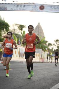 BIB: 26310, 23056
                            <button type="button" onclick="openModal(11299233)" class="btn btn-primary btn-sm float-right btn-popup" data-toggle="modal" data-target=".modal-high-quality">
                        <i class="fas fa-shopping-cart"></i> Add to Cart
                    </button>
                                            <button type="button" onclick="isThisMe(11299233, true)" class="btn btn-success btn-sm float-right btn-popup btn-isme hidden" data-toggle="tooltip" data-placement="bottom" title="นี่คือรูปของคุณใช่ไหม คลิกที่นี่เพื่อเอาเข้าอัลบั้ม">
                        <i class="fas fa-plus"></i> Add to album
                    </button>
                    <button type="button" onclick="isThisMe(11299233, false)" class="btn btn-warning btn-sm float-right btn-popup btn-isnotme hidden">
                        <i class="fas fa-ban"></i> Remove from album
                    </button>