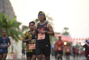 BIB: 26680, 41205, 20090
                            <button type="button" onclick="openModal(11301038)" class="btn btn-primary btn-sm float-right btn-popup" data-toggle="modal" data-target=".modal-high-quality">
                        <i class="fas fa-shopping-cart"></i> Add to Cart
                    </button>
                                            <button type="button" onclick="isThisMe(11301038, true)" class="btn btn-success btn-sm float-right btn-popup btn-isme hidden" data-toggle="tooltip" data-placement="bottom" title="นี่คือรูปของคุณใช่ไหม คลิกที่นี่เพื่อเอาเข้าอัลบั้ม">
                        <i class="fas fa-plus"></i> Add to album
                    </button>
                    <button type="button" onclick="isThisMe(11301038, false)" class="btn btn-warning btn-sm float-right btn-popup btn-isnotme hidden">
                        <i class="fas fa-ban"></i> Remove from album
                    </button>