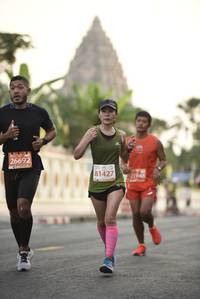 BIB: 26692, 81427, 21948
                            <button type="button" onclick="openModal(11302604)" class="btn btn-primary btn-sm float-right btn-popup" data-toggle="modal" data-target=".modal-high-quality">
                        <i class="fas fa-shopping-cart"></i> Add to Cart
                    </button>
                                            <button type="button" onclick="isThisMe(11302604, true)" class="btn btn-success btn-sm float-right btn-popup btn-isme hidden" data-toggle="tooltip" data-placement="bottom" title="นี่คือรูปของคุณใช่ไหม คลิกที่นี่เพื่อเอาเข้าอัลบั้ม">
                        <i class="fas fa-plus"></i> Add to album
                    </button>
                    <button type="button" onclick="isThisMe(11302604, false)" class="btn btn-warning btn-sm float-right btn-popup btn-isnotme hidden">
                        <i class="fas fa-ban"></i> Remove from album
                    </button>