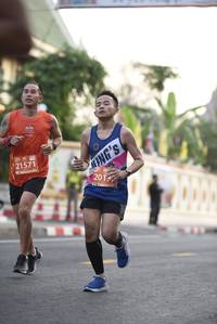 BIB: 201, 21571
                            <button type="button" onclick="openModal(11344567)" class="btn btn-primary btn-sm float-right btn-popup" data-toggle="modal" data-target=".modal-high-quality">
                        <i class="fas fa-shopping-cart"></i> Add to Cart
                    </button>
                                            <button type="button" onclick="isThisMe(11344567, true)" class="btn btn-success btn-sm float-right btn-popup btn-isme hidden" data-toggle="tooltip" data-placement="bottom" title="นี่คือรูปของคุณใช่ไหม คลิกที่นี่เพื่อเอาเข้าอัลบั้ม">
                        <i class="fas fa-plus"></i> Add to album
                    </button>
                    <button type="button" onclick="isThisMe(11344567, false)" class="btn btn-warning btn-sm float-right btn-popup btn-isnotme hidden">
                        <i class="fas fa-ban"></i> Remove from album
                    </button>