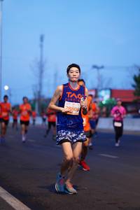 BIB: 28808
                            <button type="button" onclick="openModal(10702998)" class="btn btn-primary btn-sm float-right btn-popup" data-toggle="modal" data-target=".modal-high-quality">
                        <i class="fas fa-shopping-cart"></i> Add to Cart
                    </button>
                                            <button type="button" onclick="isThisMe(10702998, true)" class="btn btn-success btn-sm float-right btn-popup btn-isme hidden" data-toggle="tooltip" data-placement="bottom" title="นี่คือรูปของคุณใช่ไหม คลิกที่นี่เพื่อเอาเข้าอัลบั้ม">
                        <i class="fas fa-plus"></i> Add to album
                    </button>
                    <button type="button" onclick="isThisMe(10702998, false)" class="btn btn-warning btn-sm float-right btn-popup btn-isnotme hidden">
                        <i class="fas fa-ban"></i> Remove from album
                    </button>