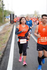 BIB: 20176, 23999
                            <button type="button" onclick="openModal(10784897)" class="btn btn-primary btn-sm float-right btn-popup" data-toggle="modal" data-target=".modal-high-quality">
                        <i class="fas fa-shopping-cart"></i> Add to Cart
                    </button>
                                            <button type="button" onclick="isThisMe(10784897, true)" class="btn btn-success btn-sm float-right btn-popup btn-isme hidden" data-toggle="tooltip" data-placement="bottom" title="นี่คือรูปของคุณใช่ไหม คลิกที่นี่เพื่อเอาเข้าอัลบั้ม">
                        <i class="fas fa-plus"></i> Add to album
                    </button>
                    <button type="button" onclick="isThisMe(10784897, false)" class="btn btn-warning btn-sm float-right btn-popup btn-isnotme hidden">
                        <i class="fas fa-ban"></i> Remove from album
                    </button>