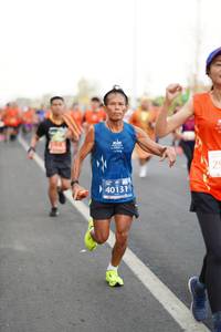 BIB: 40131
                            <button type="button" onclick="openModal(10782995)" class="btn btn-primary btn-sm float-right btn-popup" data-toggle="modal" data-target=".modal-high-quality">
                        <i class="fas fa-shopping-cart"></i> Add to Cart
                    </button>
                                            <button type="button" onclick="isThisMe(10782995, true)" class="btn btn-success btn-sm float-right btn-popup btn-isme hidden" data-toggle="tooltip" data-placement="bottom" title="นี่คือรูปของคุณใช่ไหม คลิกที่นี่เพื่อเอาเข้าอัลบั้ม">
                        <i class="fas fa-plus"></i> Add to album
                    </button>
                    <button type="button" onclick="isThisMe(10782995, false)" class="btn btn-warning btn-sm float-right btn-popup btn-isnotme hidden">
                        <i class="fas fa-ban"></i> Remove from album
                    </button>