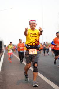 BIB: 22485
                            <button type="button" onclick="openModal(10742641)" class="btn btn-primary btn-sm float-right btn-popup" data-toggle="modal" data-target=".modal-high-quality">
                        <i class="fas fa-shopping-cart"></i> Add to Cart
                    </button>
                                            <button type="button" onclick="isThisMe(10742641, true)" class="btn btn-success btn-sm float-right btn-popup btn-isme hidden" data-toggle="tooltip" data-placement="bottom" title="นี่คือรูปของคุณใช่ไหม คลิกที่นี่เพื่อเอาเข้าอัลบั้ม">
                        <i class="fas fa-plus"></i> Add to album
                    </button>
                    <button type="button" onclick="isThisMe(10742641, false)" class="btn btn-warning btn-sm float-right btn-popup btn-isnotme hidden">
                        <i class="fas fa-ban"></i> Remove from album
                    </button>